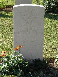 Salonika (Lembet Road) Military Cemetery - Finn, John